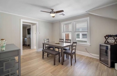 Margate City Condo | Salt Life Retreat Unit B- 2BR/1BA,Heart of Margate