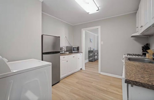 Margate City Condo | Salt Life Retreat Unit B- 2BR/1BA,Heart of Margate