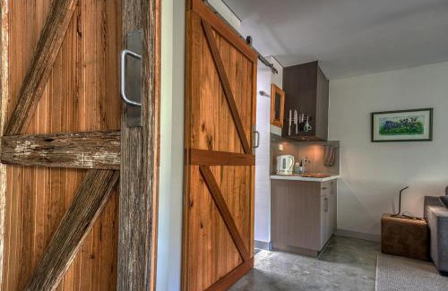 Venus Bay Ski Chalet | SALT Luxury Couples Bungalow