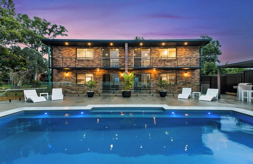 Traviston Apartment | Salt & Stone Villa on the beach - Villa 2 of 4