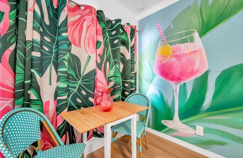 North Redington Beach Apartment | Salt Water Suites - #11 Daiquiri
