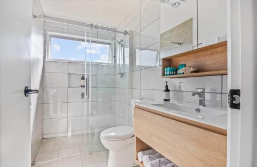 Portland House | SALTAIR Beach House Right in Town