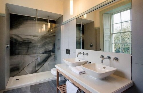 Saltmarshe House | Saltmarshe Hall