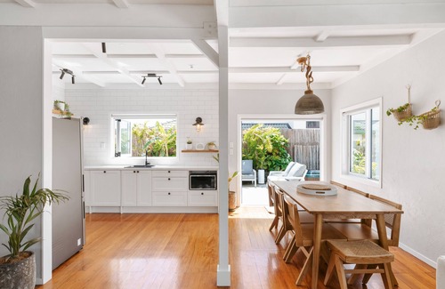 Papamoa Beach House | Saltwater Cottage ~ Papamoa Beach ~ Beyonder Holiday Homes