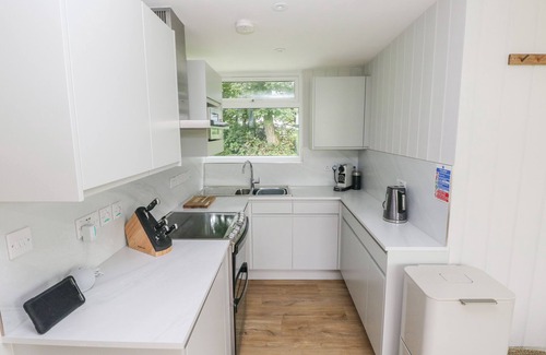 Haverfordwest Cottage | Saltwater