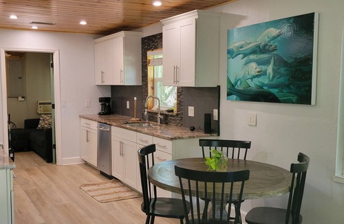 Central Naples House | Saltwater Sanctuary, a truly tropical getaway