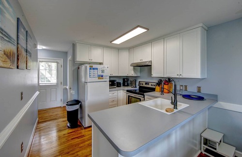 Ocracoke Condo | Saltwater Therapy: Pet-Friendly Condo in the heart of Ocracoke Village