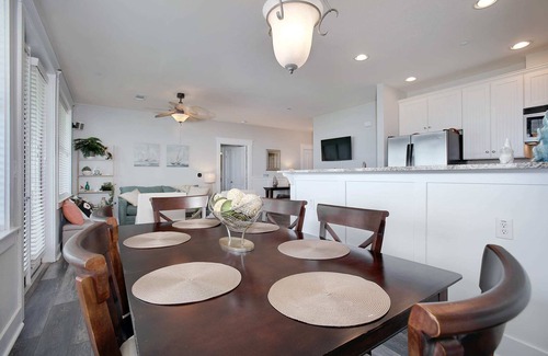 Red Fish Cove Condo | Salty Air Retreat - Fabulous Beach Views - Brand New Elevator