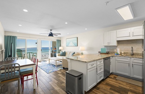 Crystal Beach Condo | Salty Dolphin - Gulf Front Oasis on Crystal Beach