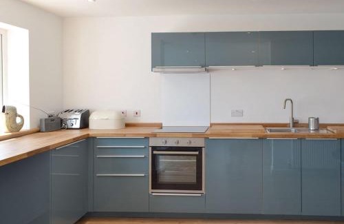 South Hayling House | Salty Lodge