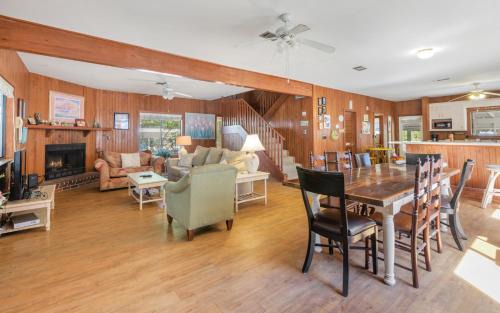 Grayton Beach House | Salty Sisters by Oversee 30A