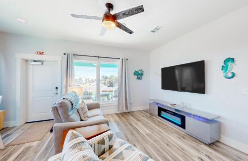 Flagler Beach Apartment | Salty Waves 2