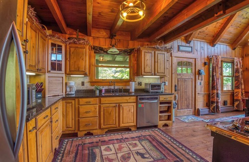 Rangeley Plantation House | Sam-O-Set Lodge | Lakeside Retreat w/Hot Tub, Dock, and Fire Pit