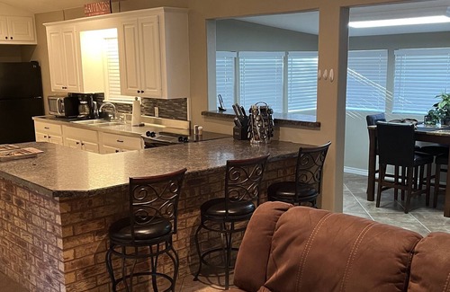 Zavalla House | Sam Rayburn Lake Access Home and Guest House