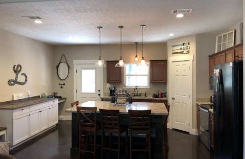 Brookeland House | Sam Rayburn Lake House in Rayburn Country w/WI-FI