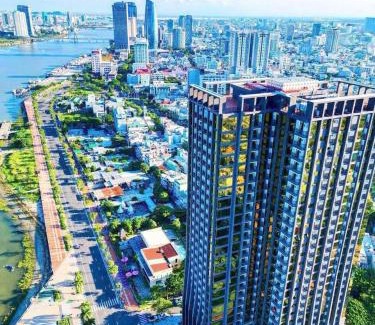 Hai Chau Apartment | SAM Riverside 2-bedroom Apartment