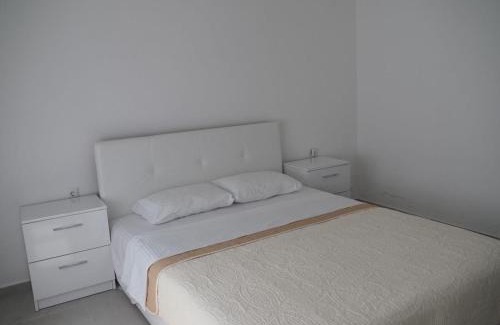 Ulcinj House | Sam Villa