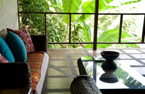 Comuna San Jose Hotel | Samai Lodge Holistic Living