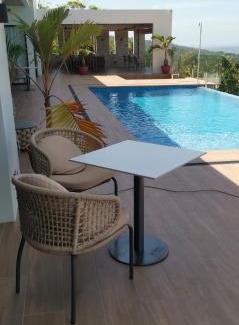 Kaputian Bed & Breakfast | Samal Sunset View