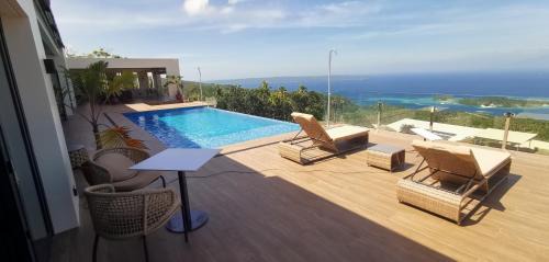 Kaputian Bed & Breakfast | Samal Sunset View