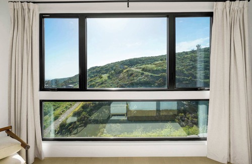 Malibu House | Samara by Stay Awhile Villas