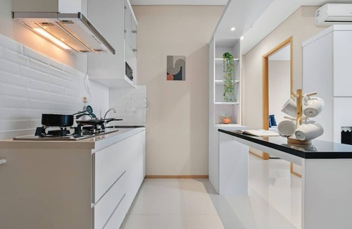 Mampang Prapatan Apartment | Samara Suites by Emily in Jakarta
