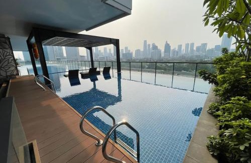 Mampang Prapatan Apartment | Samara Suites by Emily in Jakarta