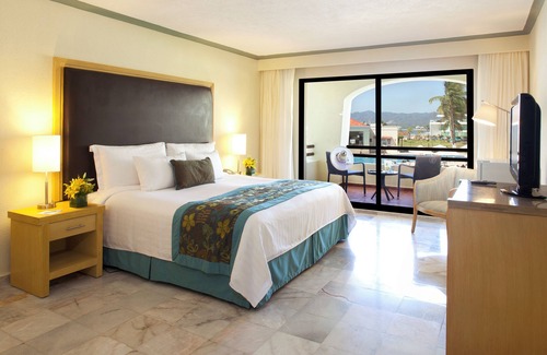 Flamingos Resort | Samba Vallarta - All Inclusive