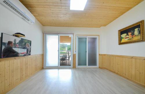 Samcheok House | Samcheok Healingcamp Pension