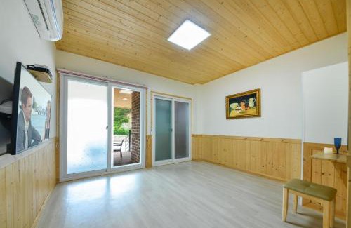 Samcheok House | Samcheok Healingcamp Pension