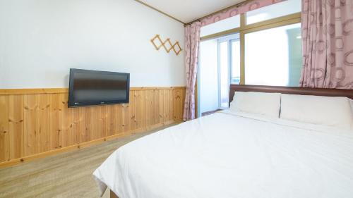 Samcheok House | Samcheok sky Pension
