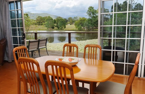 Mount Samson House | Samford Lakes - Spillway Cottage