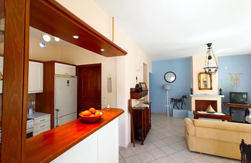 Pythagorion House | Samia Seavilla Pythagorio