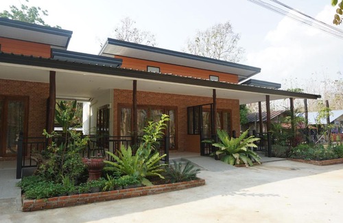 Den Chai Resort | Samnaree Garden House