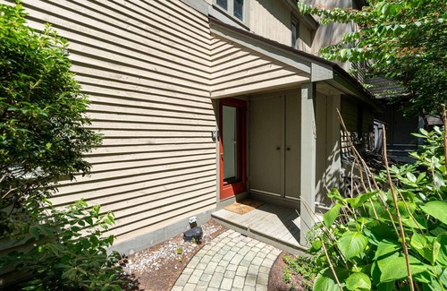 Gilford Condo | Samoset Landing - Condo on Lake Winnipesaukee