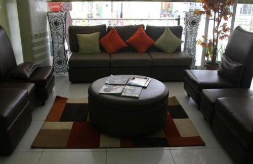 Downtown Cebu Hotel | Sampaguita Suites Plaza Garcia