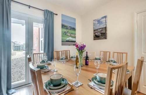 Bacton House | Samphire
