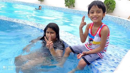 Berhampore Resort | Samriddhi Banquet Garden & Resorts