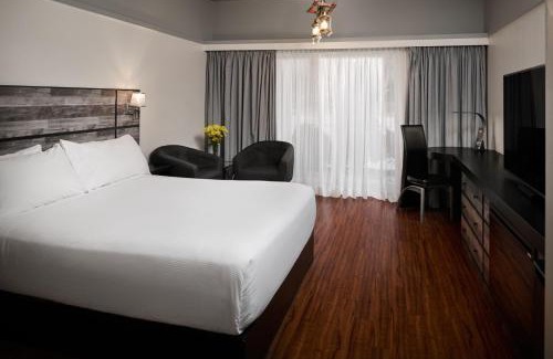 Ashfield-Colborne-Wawanosh Hotel | Samuels Boutique Hotel