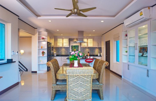 Bophut Villa | Samui Sunrise Villa