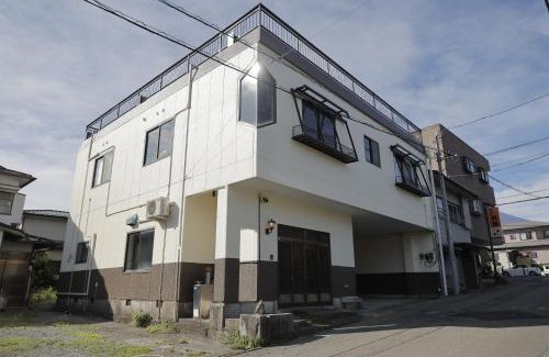 Fujiyoshida Apartment | Samurai Hotel