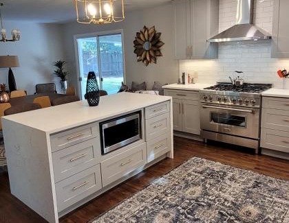 Castle Hills House | San Antonio, Casa Blanca in Castle Hills