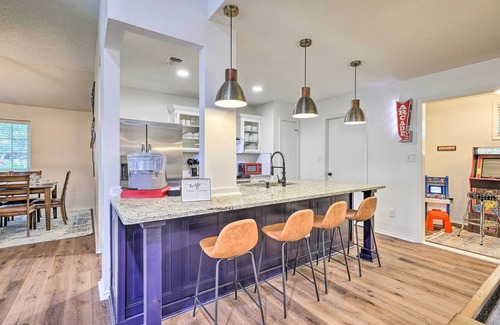 North San Antonio - SAT House | San Antonio Family Home w/Game Room & Fire Pit!
