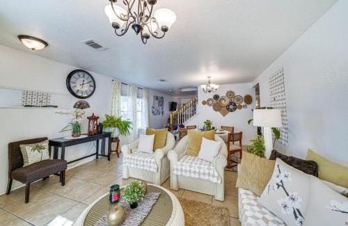 West San Antonio House | San Antonio House with Pool about 9 Mi to Lackland AFB!