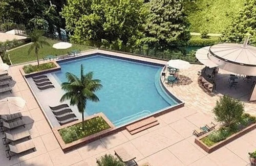 Tobin Hill Apartment | San Antonio RIVER WALK Retreat inside THE HISTORIC PEARL, 2 BR loft FREE parking