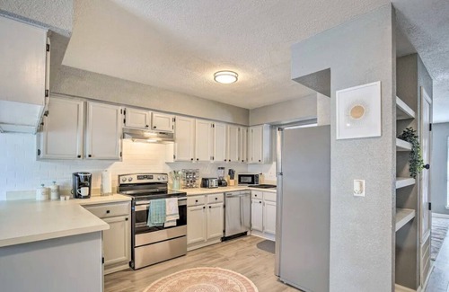 Medical Center District House | San Antonio Townhome 5 min from UT Med Center