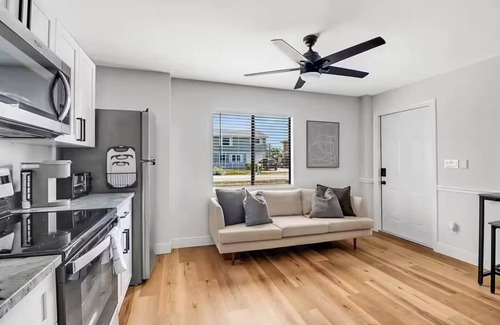 San Carlos Park House | San Carlos Combo Stay