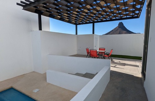 San Carlos House | San Carlos Sunrise House