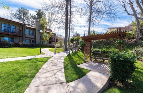San Diego Country Estates Condo | San Diego Country Estates