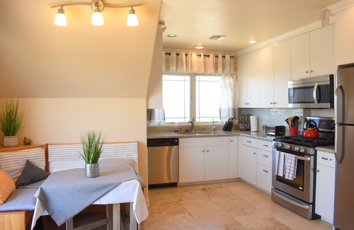 Valley Center Apartment | San Diego Country Barndominium, Mountain Views, Spa, Deck, & More.